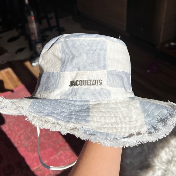 JACQUEMUS HAT - Picture 1 of 7